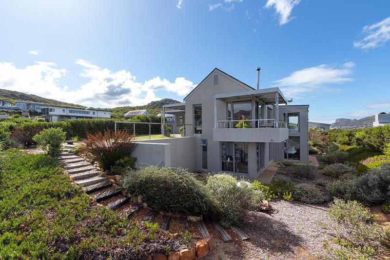 To Let 5 Bedroom Property for Rent in Chapman